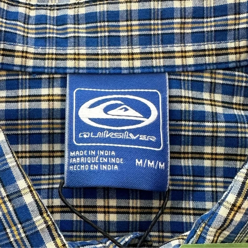 Quicksilver Shirt Casual Short Sleeve Plaid Button Up Saturn NWT Boy Size Medium